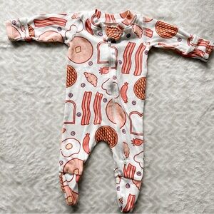 Convertible footie romper bacon and eggs unisex preemie from Monica + Andy